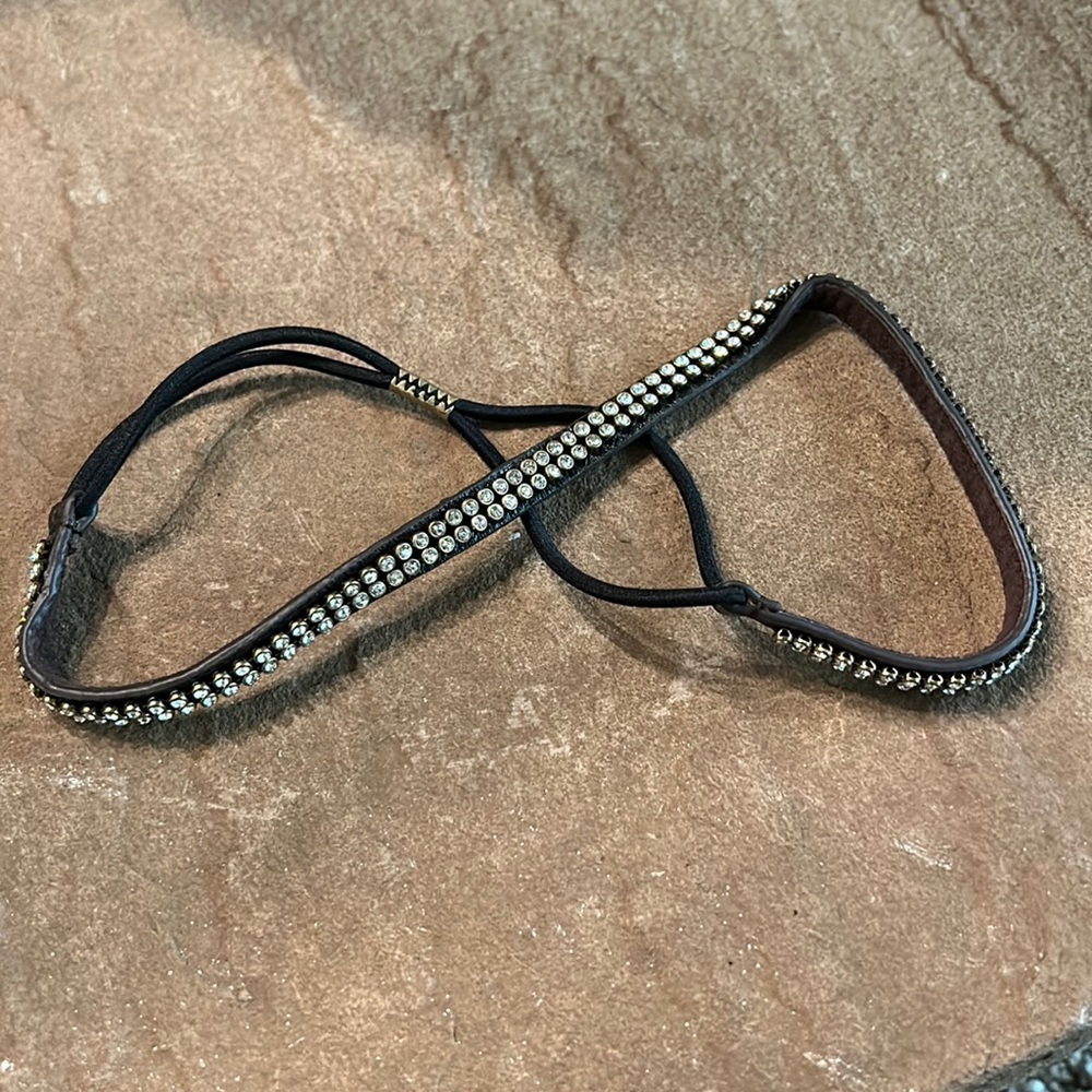 Chloe and Isabel leather and gemstone stretchy headband